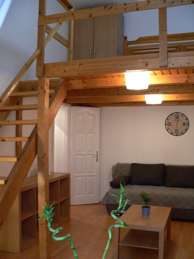 Apartment Opera House *